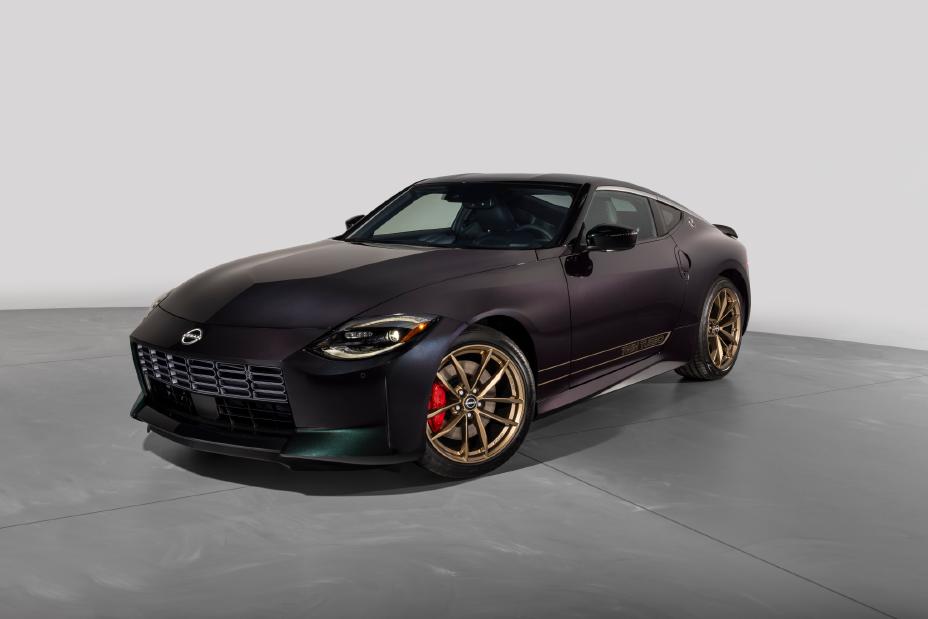 2026 Nissan Z Heritage Edition Midnight Purple sports coupe