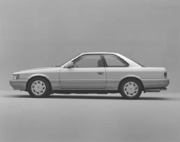 1986 Nissan Leopard