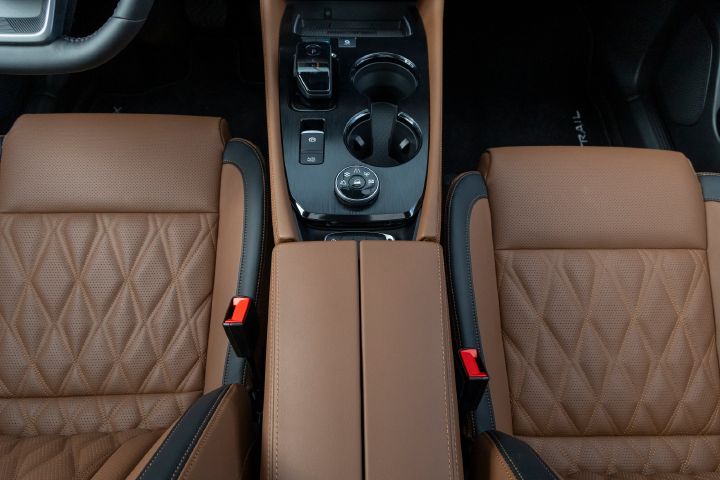 Nowy Nissan X‑Trail Tekna+ – wnętrze