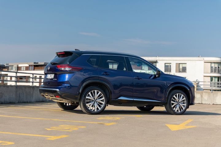 Nowy Nissan X‑Trail Tekna+ – nadwozie