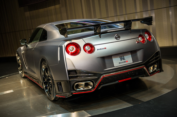TOKYO (November 19, 2013) - On a stage, under lights and before the flash of cameras, the new Nissan GT-R and GT-R NISMO bowed on the eve of the Tokyo International Motor Show.