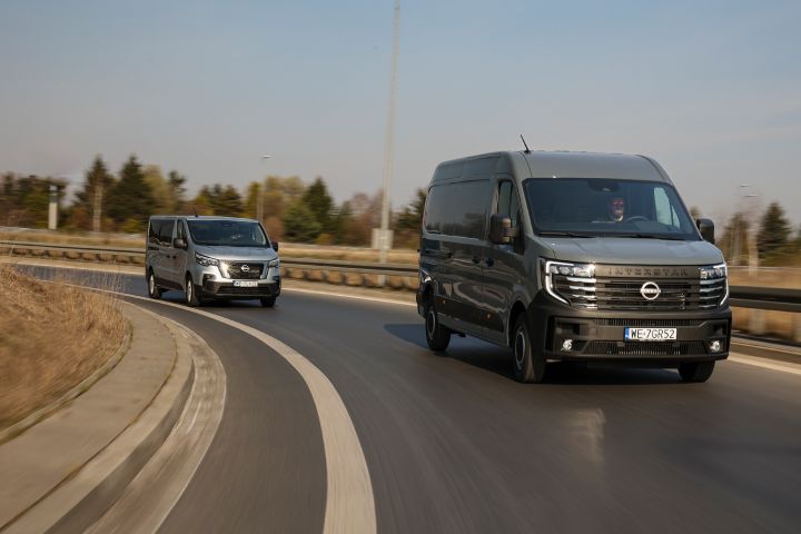 Ujęcie dynamiczne Nissan Interstar i Primastar