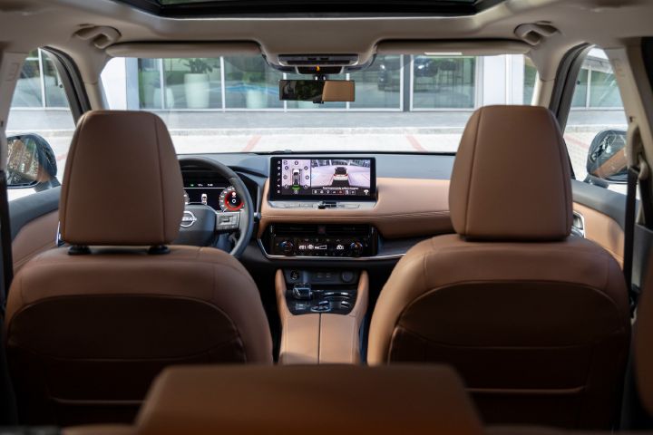 Nowy Nissan X‑Trail Tekna+ – wnętrze