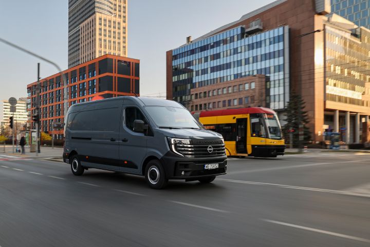 Ujęcie dynamiczne Nissan Interstar LCV