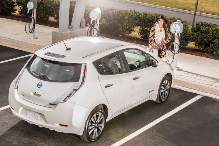 2015 Nissan LEAF