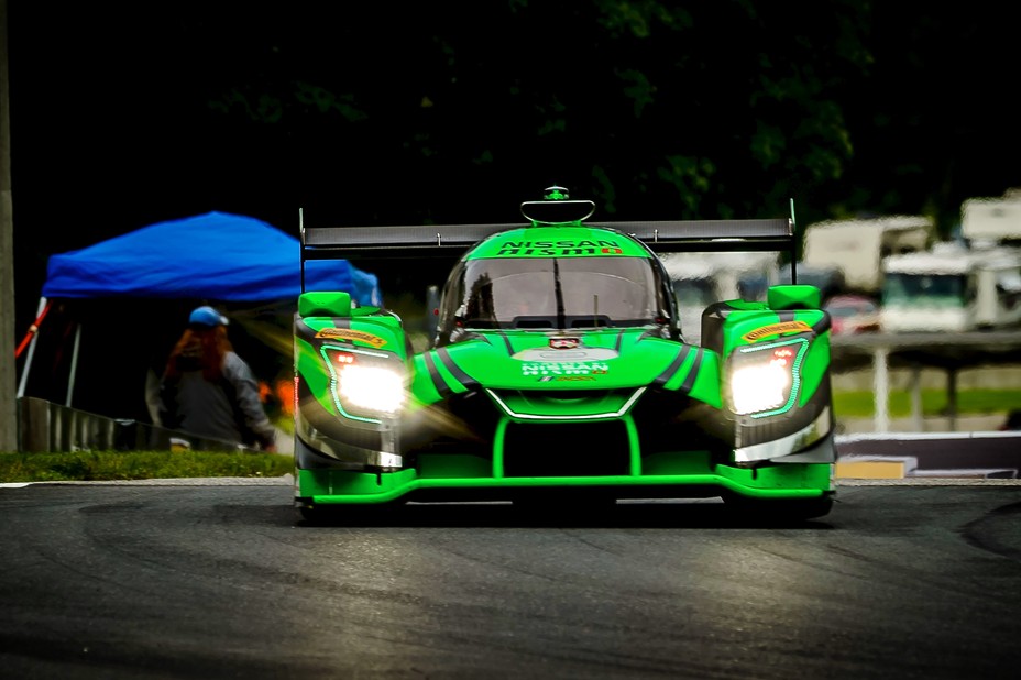 Nissan wins at Road America