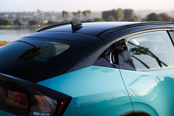 Angled view of the rear half of the 2026 Nissan LEAF.