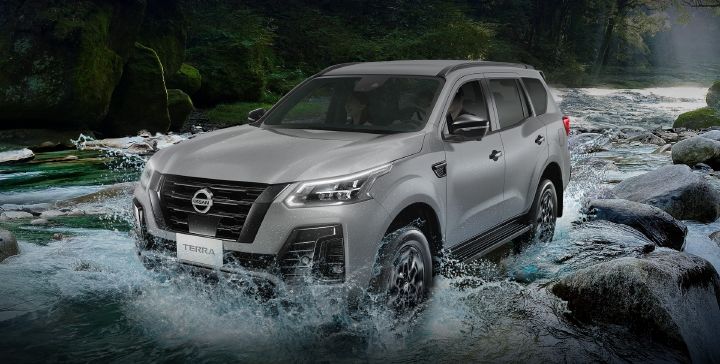 The Nissan Terra driving through a river