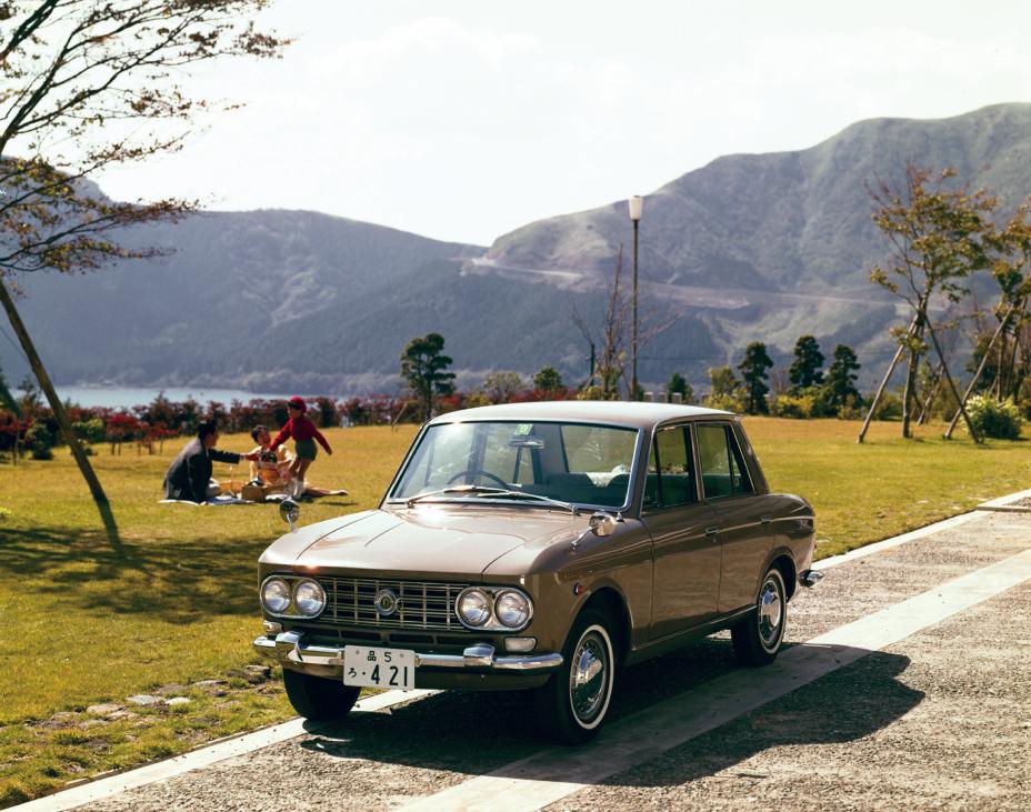 新ダットサンブルーバード 410型シリーズ発表