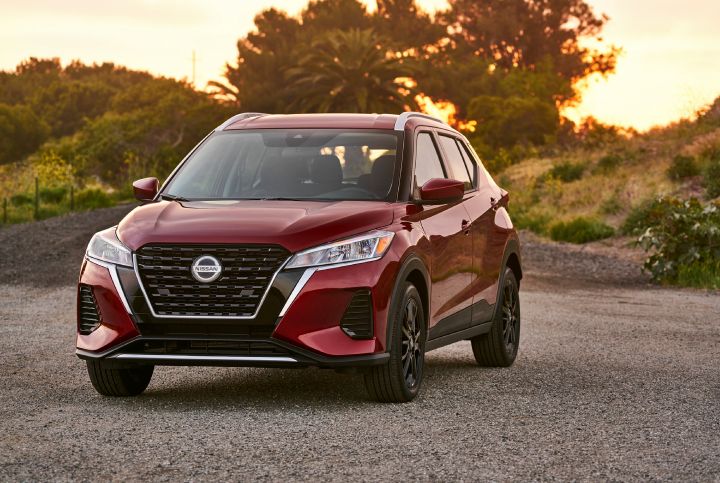 Parked Nissan Kicks.