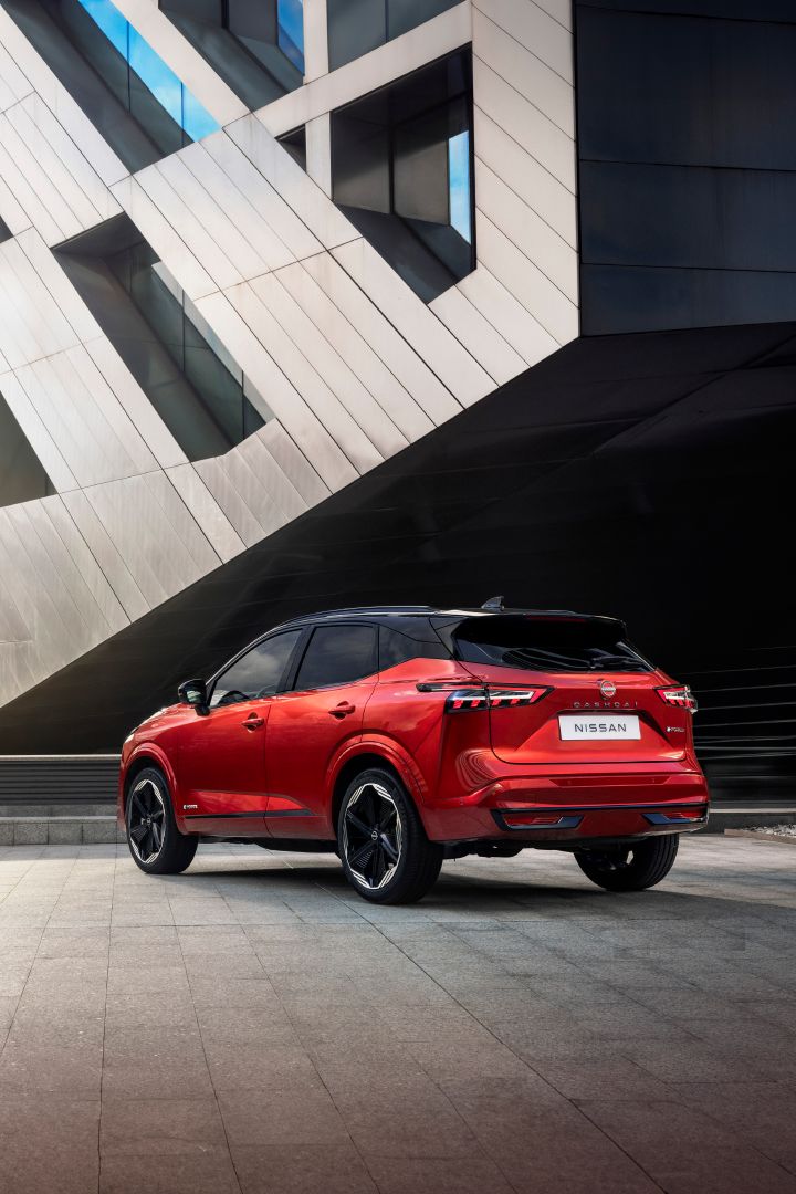 Nissan Qashqai, il primo crossover di sempre si rinnova ed è ancora più Qashqai