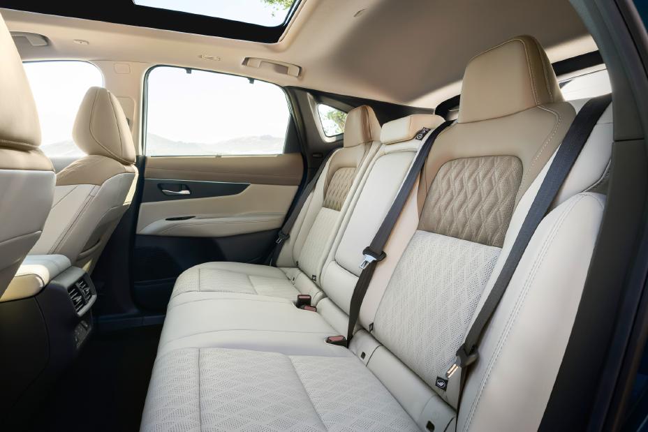 Nissan Murano rear seating comfort