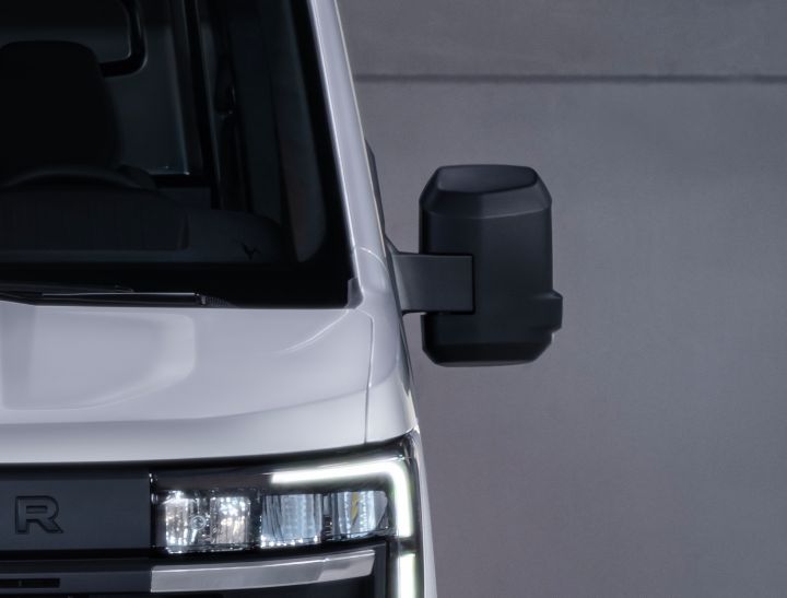 All-new Nissan Interstar - exterior front rear-view mirror