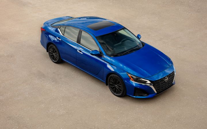 Aerial right-facing photo of blue 2025 Altima SV Special Edition