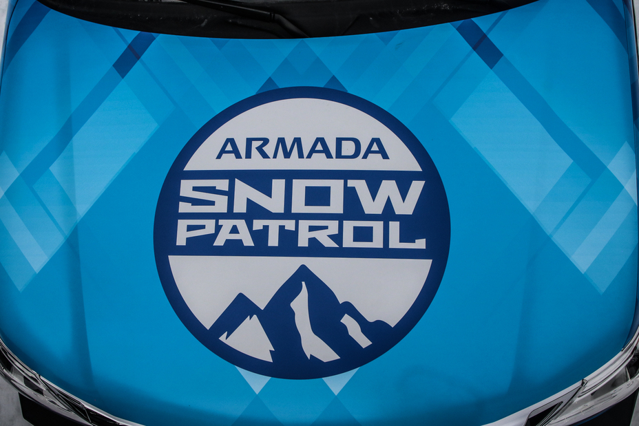 The Nissan Armada hood Snow Patrol decal