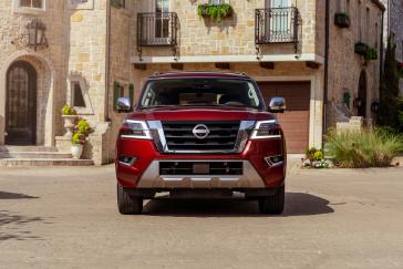 The 2023 Nissan Armada meets the needs of drivers looking for full-size SUV strength and capability with an extensive list of premium features and technologies. The Armada has a bold, chiseled appearance that underlines its capabilities, with desirable elements like a large signature Nissan grille, available 22-inch wheels and standard LED headlights.