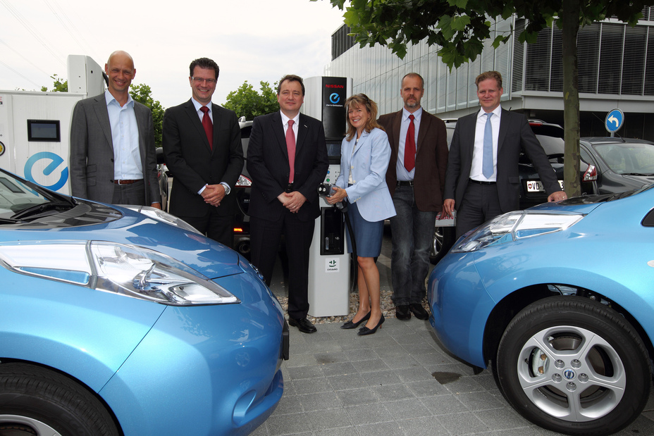 Nissan Leaf Forum >> Nissan Leaf Key Handover To Fleet Forum Nissan Leaf Forum >> Nissan Leaf Key Handover To Fleet Forum