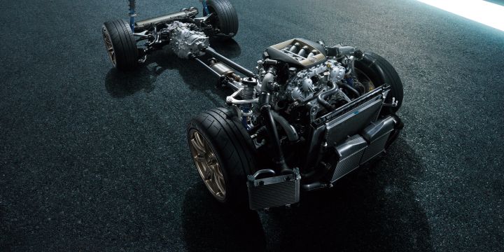GT‑R 2025 engine and chassis on black floor