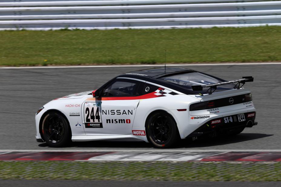 Nissan Z Racing Concept for Fuji 24-hour race unveiled