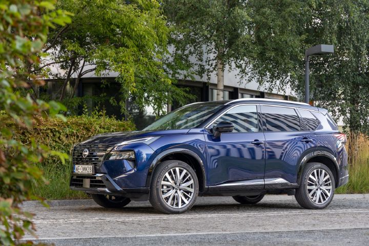 Nowy Nissan X‑Trail Tekna+ – nadwozie