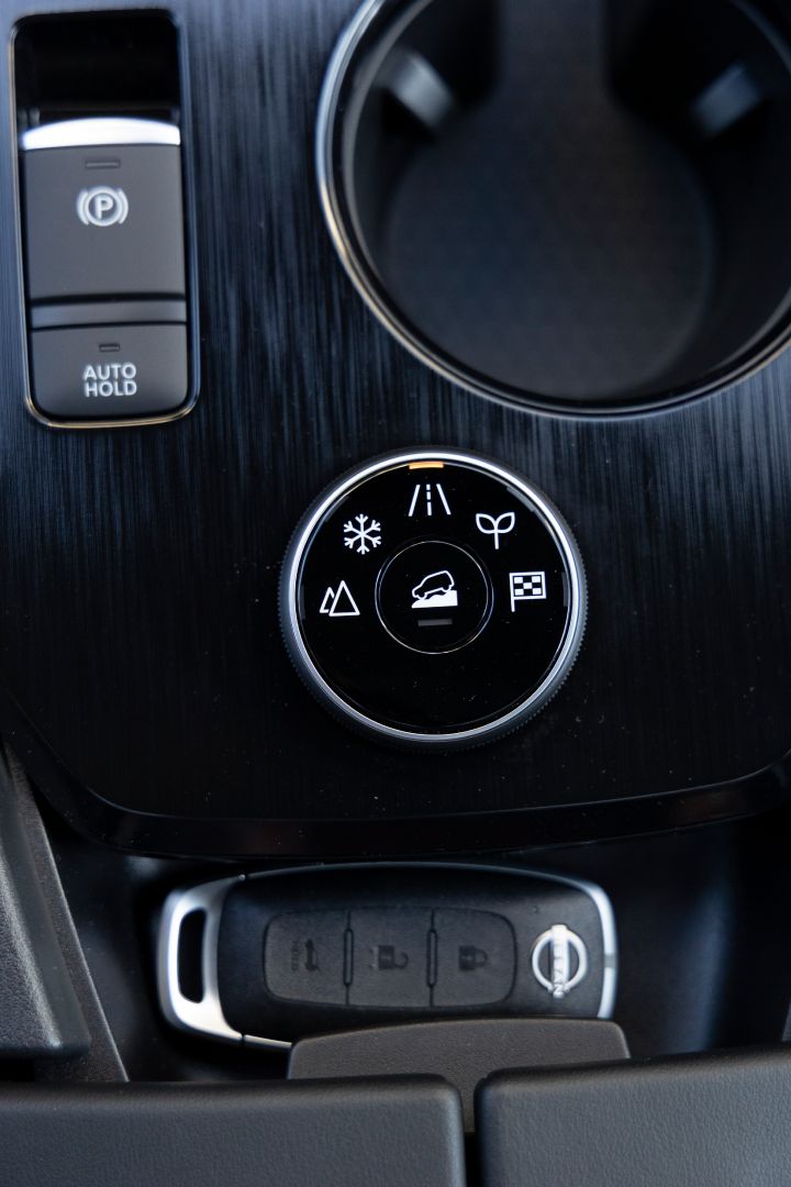 Nowy Nissan X‑Trail N-Trek – wnętrze