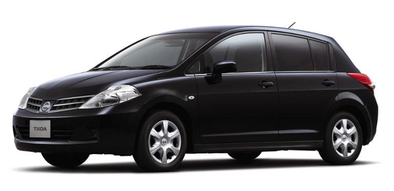 Tiida Front Nissan Tiida 15G+navi HDD Safety