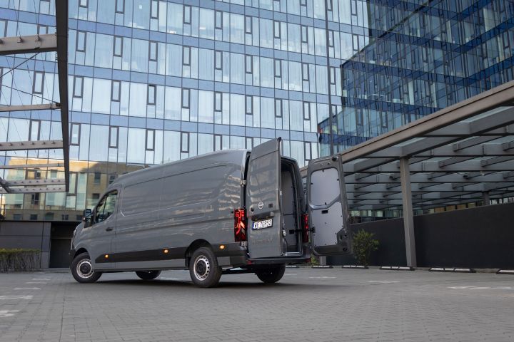 Ujęcie statyczne nadwozia Nissan Interstar LCV