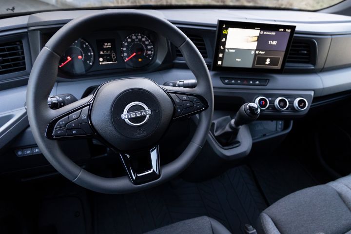 Ujęcie wnętrza Nissan Interstar LCV