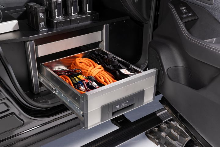 The content of a drawer containing ropes and rescue material, in the trunk of Nissan X‑Trail Mountain Rescue.