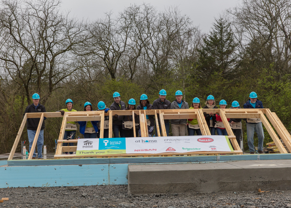 Nissan supports Habitat’s Home is the Key campaign