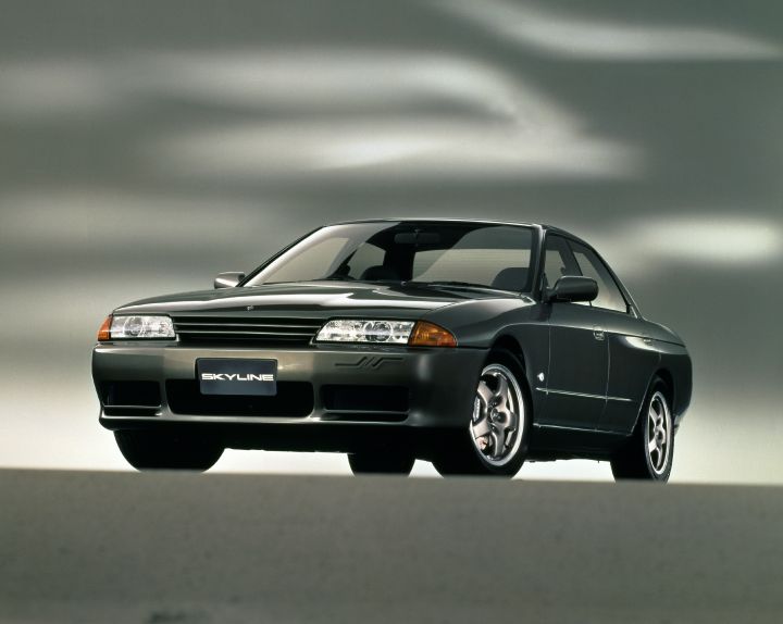 日産 スカイライン オーテックバージョン 92年4月発行 カタログ AUTECH 日産 スカイライン オーテックバージョン 92年4月発行 カタログ AUTECH