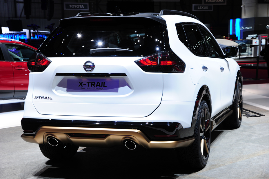 Nissan X-Trail Premium Concept Geneva Motor Show 2016