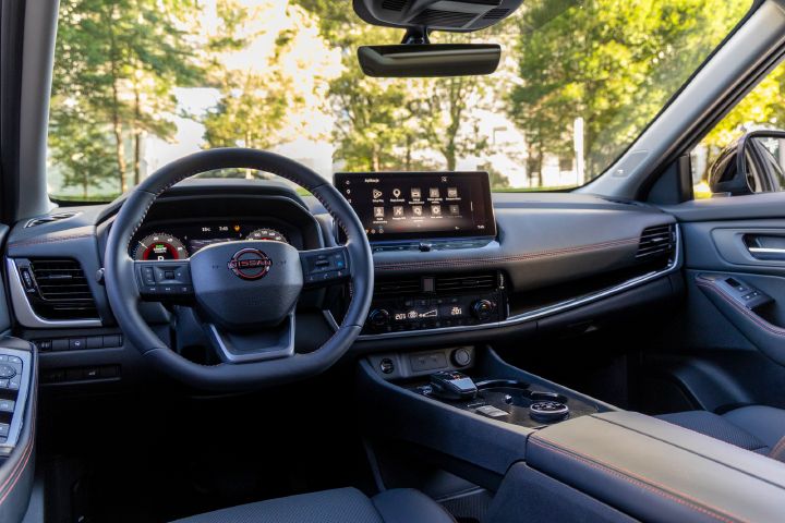 Nowy Nissan X‑Trail N-Trek – wnętrze