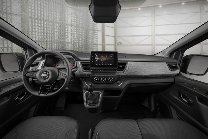 Parte da frente interior da Nissan Primastar