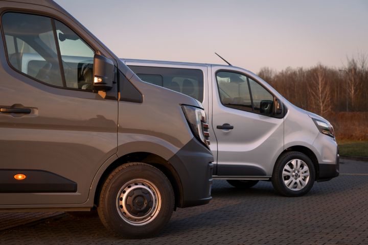 Ujęcie statyczne Nissan Primastar i Interstar