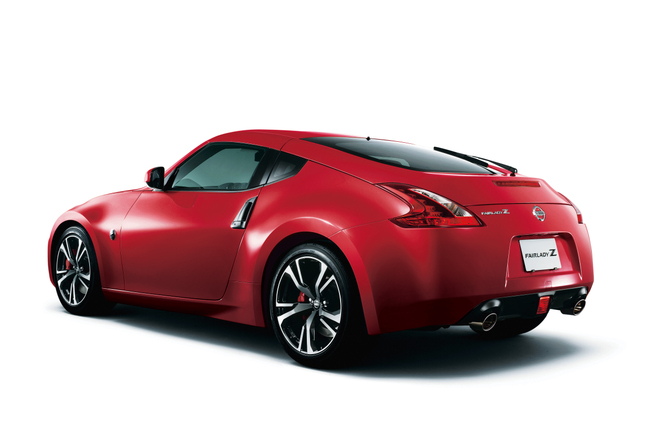 フェアレディz を一部改良