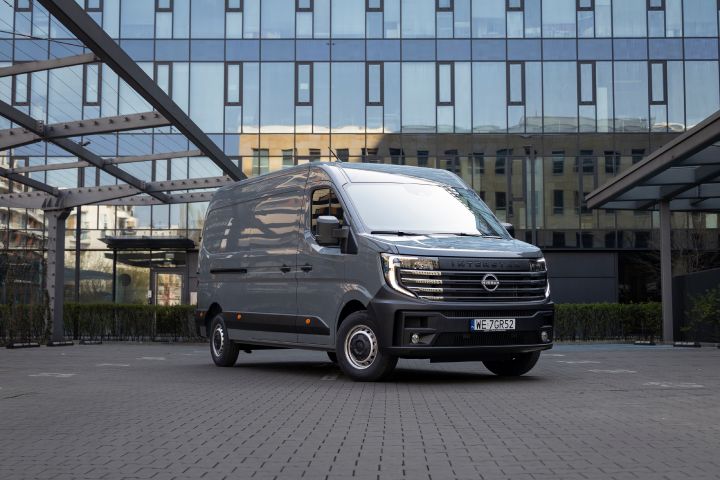 Ujęcie statyczne Nissan Interstar LCV