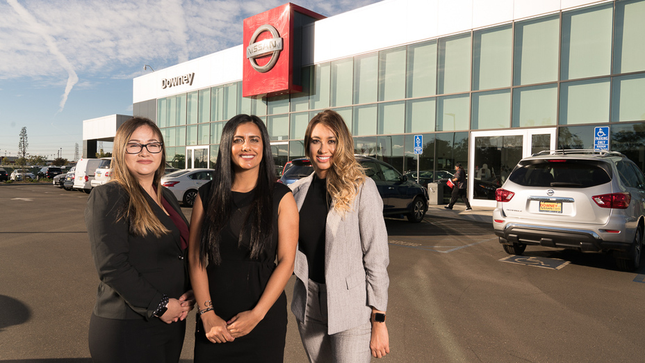 Downey Nissan team