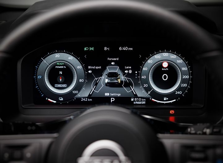 Nissan Qashqai, il primo crossover di sempre si rinnova ed è ancora più Qashqai