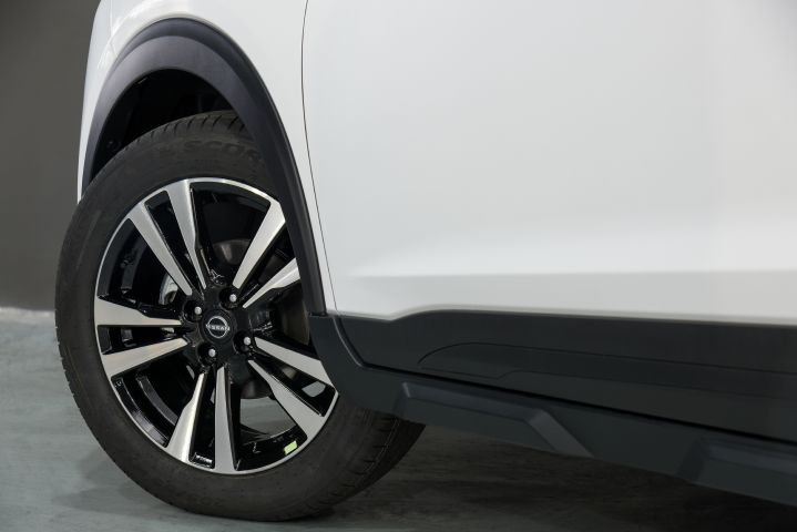 Detalhe da roda do novo Nissan Kait