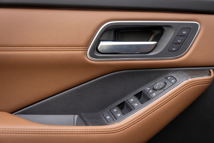Nowy Nissan X‑Trail Tekna+ – wnętrze