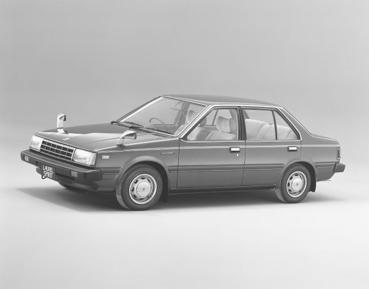 NISSAN LAUREL SPIRIT 日産 ローレルスピリット ミラー 鏡 NISSAN