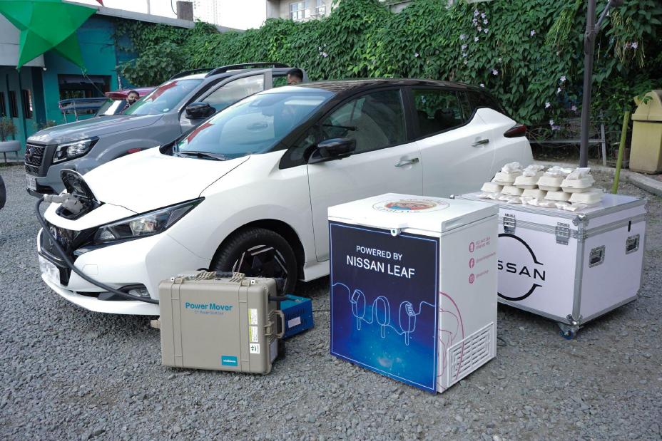 The Nissan LEAF and its V2X capabilities power up some frozen delights.