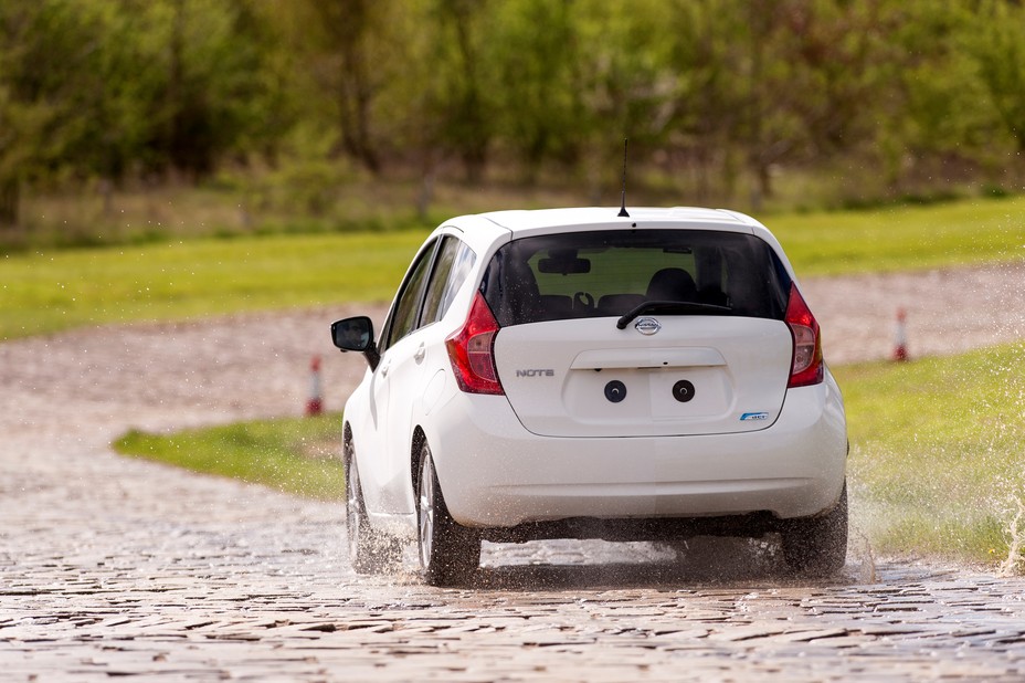 Nissan comparte 5 consejos para la temporada de lluvias