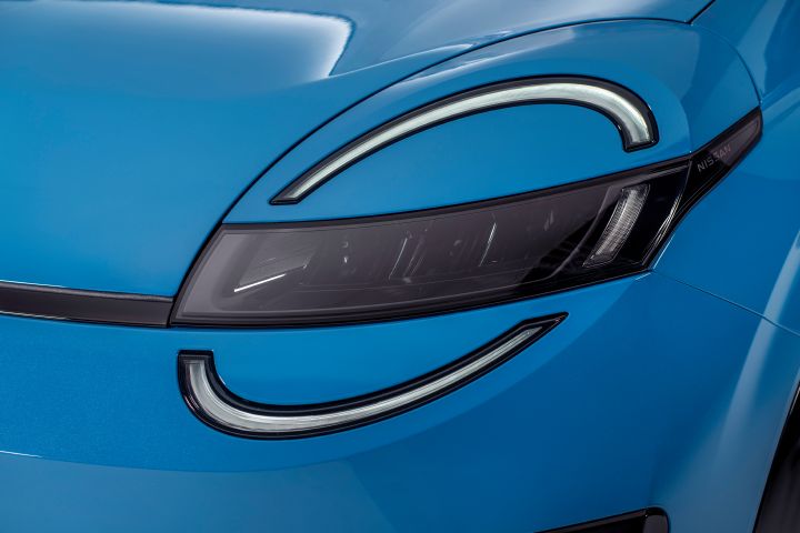 detailed winking front headlamps of Micra with lights off