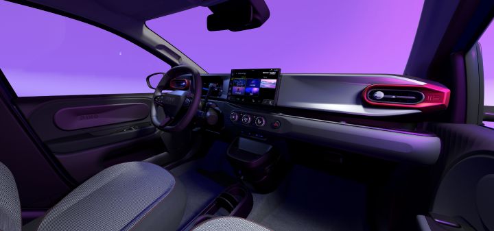 Blad met automotive conceptschetsen van futuristische auto-ontwerpen, gezien van voren, opzij, van achteren en in driekwartaanzicht. Paarse en zwarte voertuigen hebben witte draadmodelcontouren, schaakbordaccenten, aerodynamisch koetswerk, extra grote wielen en opvallende gestileerde belettering op een zwarte achtergrond.