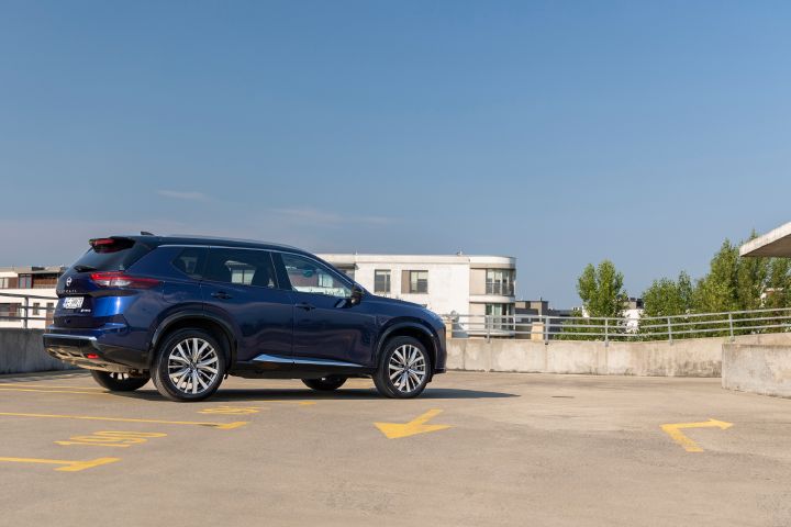 Nowy Nissan X‑Trail Tekna+ – nadwozie