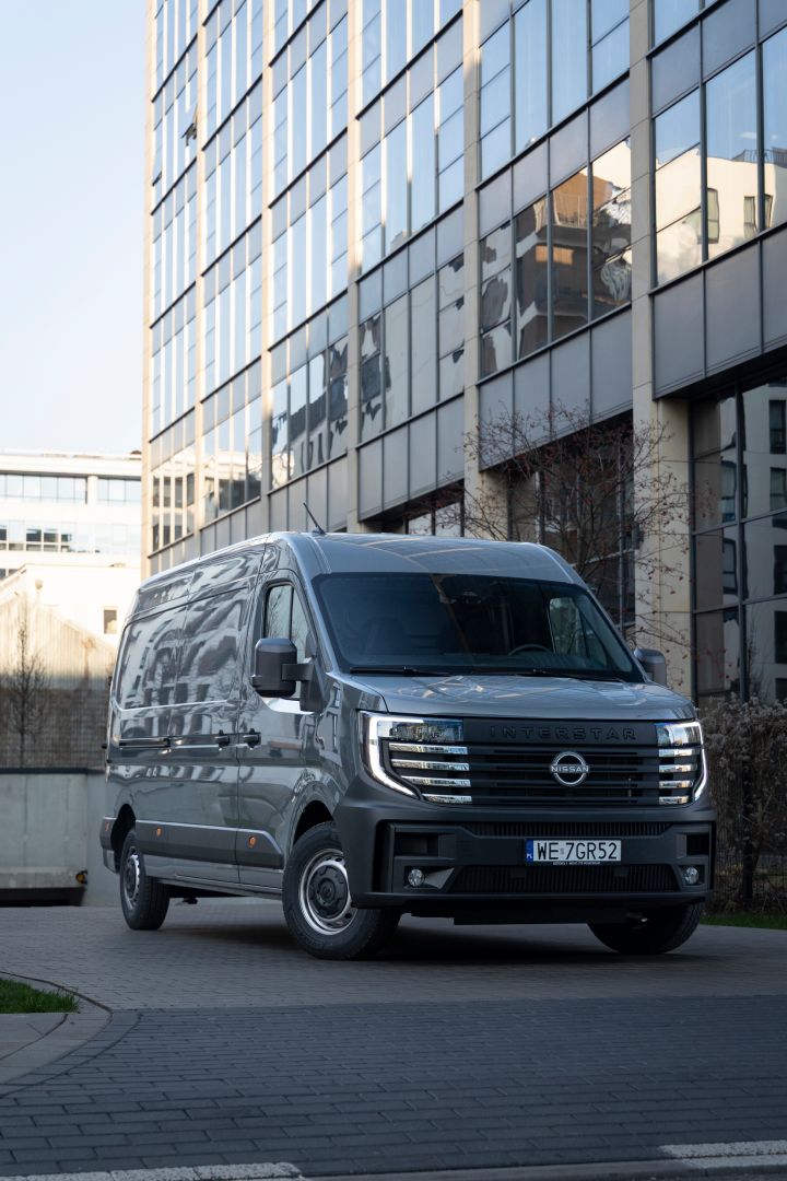 Ujęcie statyczne nadwozia Nissan Interstar LCV