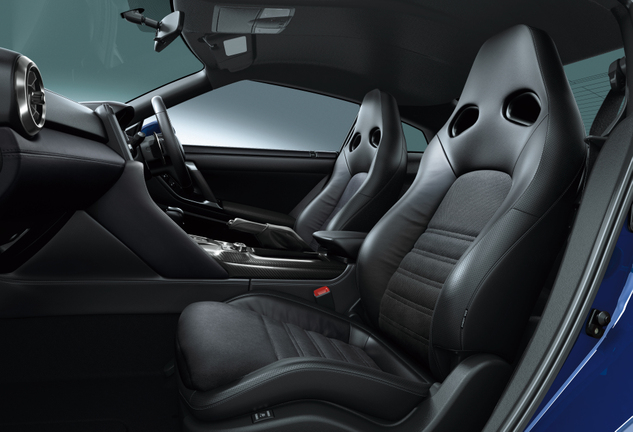 日産自動車 Nissan Gt R 17年モデルを発売