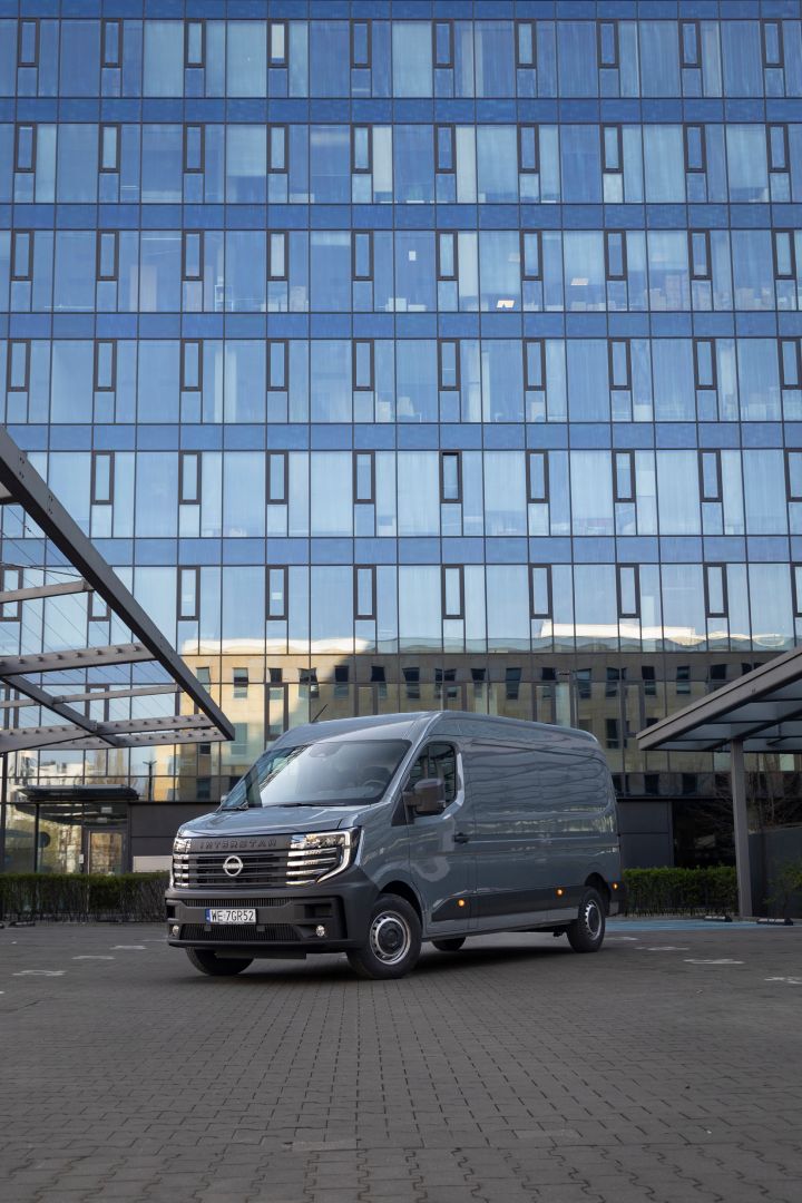 Ujęcie statyczne nadwozia Nissan Interstar LCV
